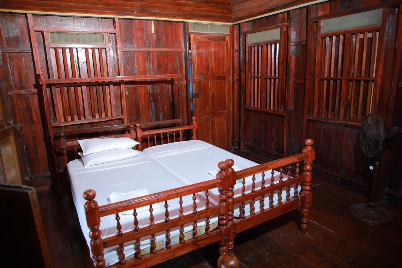 Malayalam Lake Resort Alappuzha Екстер'єр фото