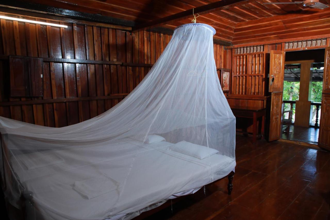 Malayalam Lake Resort Alappuzha Екстер'єр фото